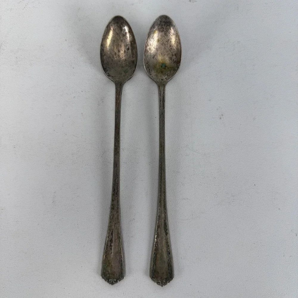 2 Antique Oneida/Niagara Falls Silver Co MADISON Iced Tea Spoons Silverplate